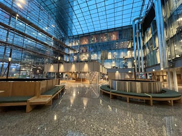 Vallan uudistettu Atrium