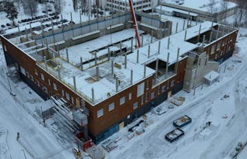 Dronekuvaa Hyvinkää Areenan työmaalta 12.2.2026