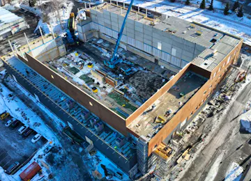 Dronekuva Hyvinkää Areenan työmaalta 4.3.2026